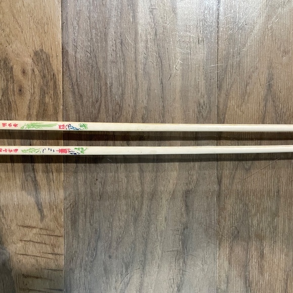 5-Piece Sushi-Making Mold Kit & Chopsticks - Picture 12 of 15